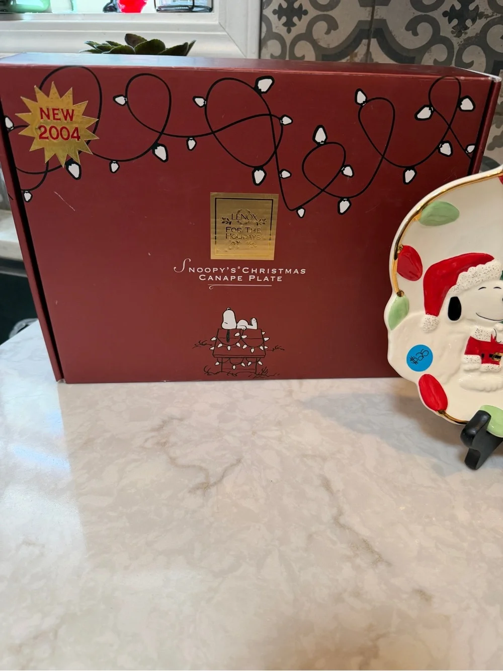 LENOX 2004 “SNOOPY'S CHRISTMAS” CANAPE PLATE 24K Gold Gilding- NEW IN ORIG BOX